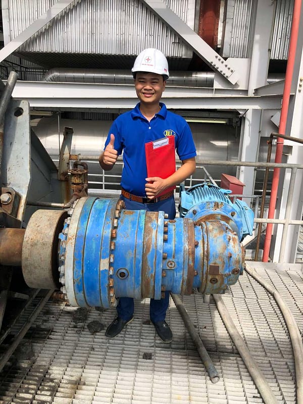 Hộp giảm tốc xích cào thuyền xỉ - BREVINI 1